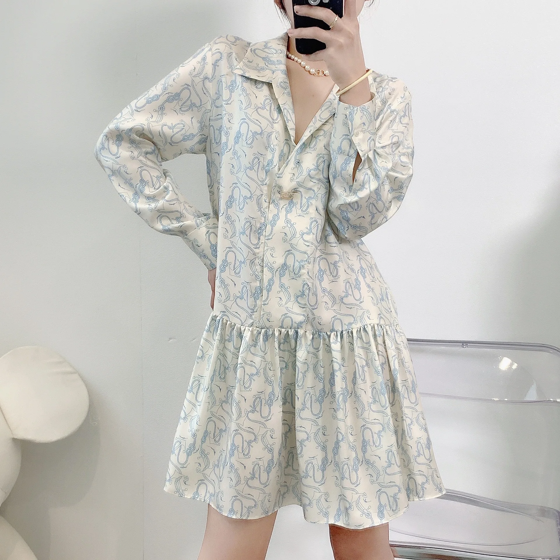 Vintage 100% Mulberry Silk Satin Party Dress Women Clothes mini Short Single Breasted Long Sleeve Fold Summer Dresses Female
Vintage 100% Mulberry Silk Satin Party Dress Women Clothes mini Short Single Breasted Long Sleeve Fold Summer Dresses Female