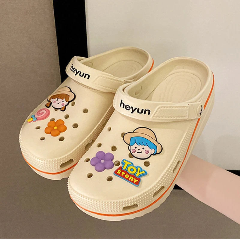 New 2022 Women Summer Slippers EVA Thick Sole Flat Light Shoes Clogs Garden Lady Girl Beach Flat Female Slippers
New 2022 Women Summer Slippers EVA Thick Sole Flat Light Shoes Clogs Garden Lady Girl Beach Flat Female Slippers