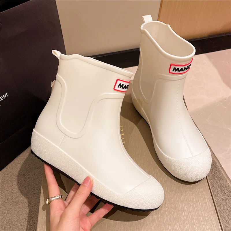 

Fashion Solid Rain Boots Men Rubber Martins Ankle Bootie Non Skid Wading Shoes Women Warm Liner Rainy Shoes for Walking Street