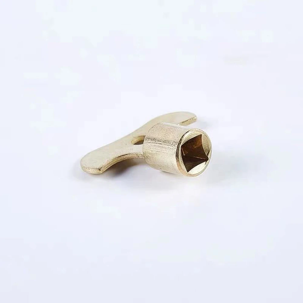 High Quality Faucet Key Brass Key Brass Hole For Venting Radiator Solid Iron Special Lock Water Tap Air Valve Switch
High Quality Faucet Key Brass Key Brass Hole For Venting Radiator Solid Iron Special Lock Water Tap Air Valve Switch