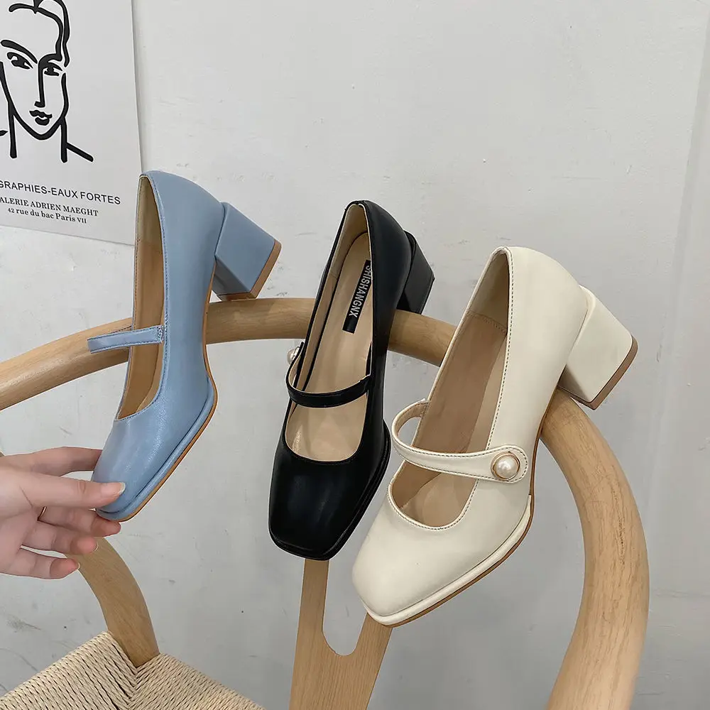 Women's single shoes thick heel Mary Jane shoe high heels autumn newKorean style square toe small leather shoes Zapatillas Mujer
Women's single shoes thick heel Mary Jane shoe high heels autumn newKorean style square toe small leather shoes Zapatillas Mujer