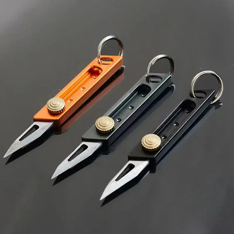 U Disk Type Brass Push-pull Knife Sharp High Hardness Portable Out of The Box Small Titanium Alloy Keychain Exquisite Gift
U Disk Type Brass Push-pull Knife Sharp High Hardness Portable Out of The Box Small Titanium Alloy Keychain Exquisite Gift