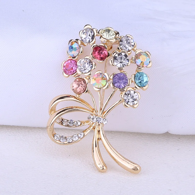 Fashion new personality handmade crystal colored diamond branches and leaves brooch brooch women's pin accessories
Fashion new personality handmade crystal colored diamond branches and leaves brooch brooch women's pin accessories