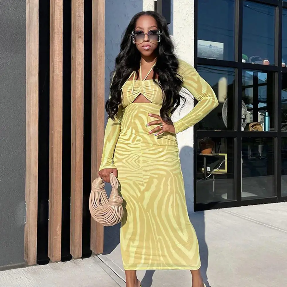 Long Sleeves Irregular Print Waist Tight Hip Wrap Elegant Dress Simple Sexy Halter Front Hollow Bodycon Long Dress Streetwear
Long Sleeves Irregular Print Waist Tight Hip Wrap Elegant Dress Simple Sexy Halter Front Hollow Bodycon Long Dress Streetwear