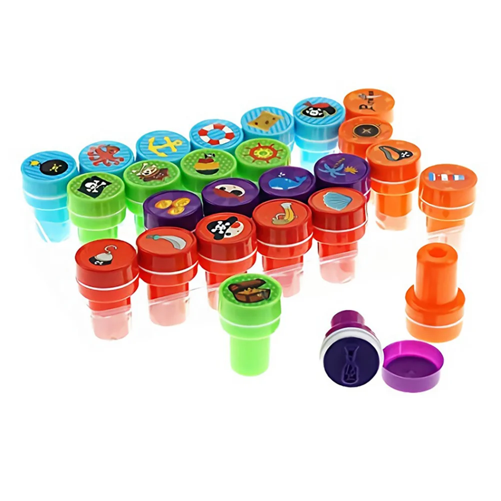26 Pcs Pirate Pattern Seal Stamper Set Cartoon Pattern Plastic Toys for Kid Crafts Paper Drawing Play Party Favor 
26 Pcs Pirate Pattern Seal Stamper Set Cartoon Pattern Plastic Toys for Kid Crafts Paper Drawing Play Party Favor