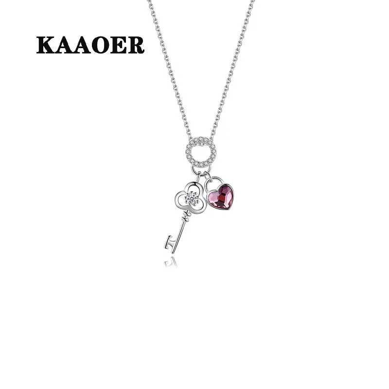 KAAOER 2022 Новинка 100% S925 Новый темпераментный высококачественный Хрустальный брелок для влюбленных простой нишевой дизайн цепочка до ключиц д...
KAAOER 2022 Новинка 100% S925 Новый темпераментный высококачественный Хрустальный брелок для влюбленных простой нишевой дизайн цепочка до ключиц д...