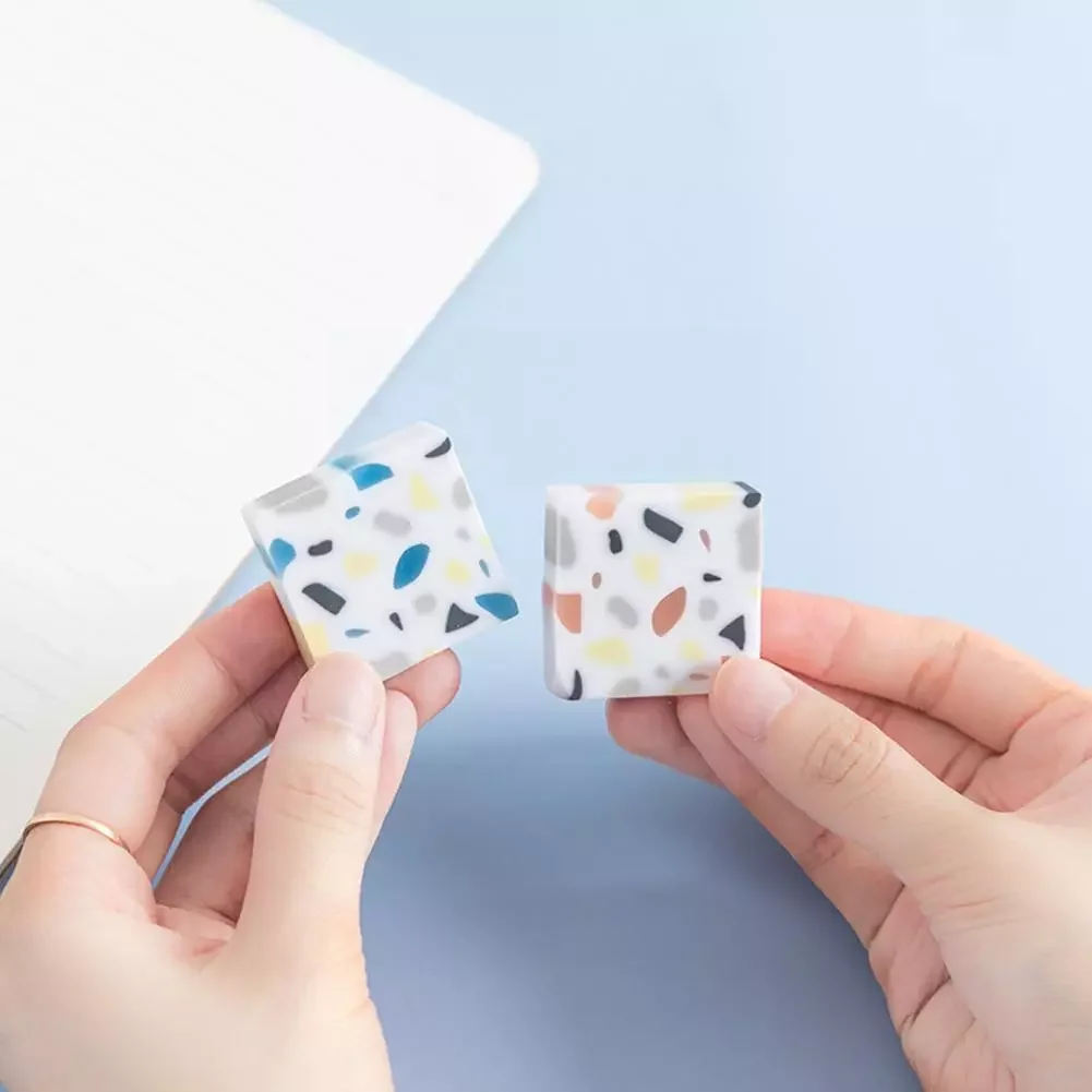 1Pc Cute Cube Pencil Erasers for Kids School Office Supplies Stationery Color Random Dropshipping Wholesale
1Pc Cute Cube Pencil Erasers for Kids School Office Supplies Stationery Color Random Dropshipping Wholesale