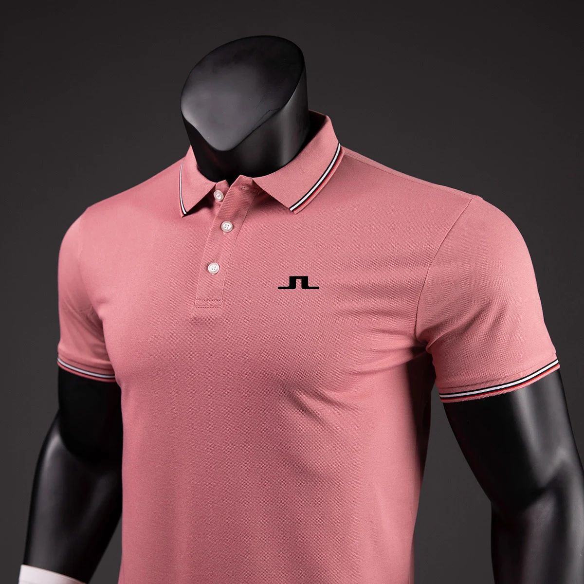 J Lindeberg 2023 Summer High Quality Men Golf Polo Shirts Casual Breathable Short Sleeve Mens Shirts Stand Collar Polo Shirt
J Lindeberg 2023 Summer High Quality Men Golf Polo Shirts Casual Breathable Short Sleeve Mens Shirts Stand Collar Polo Shirt
