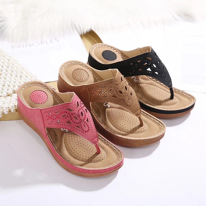 2022 Summer Shoes Women Wedge Slippers Flip Flops Fashion Ladies Summer Holiday Shoes Thick Sole Soft Woman Casual Shoes A3268
2022 Summer Shoes Women Wedge Slippers Flip Flops Fashion Ladies Summer Holiday Shoes Thick Sole Soft Woman Casual Shoes A3268