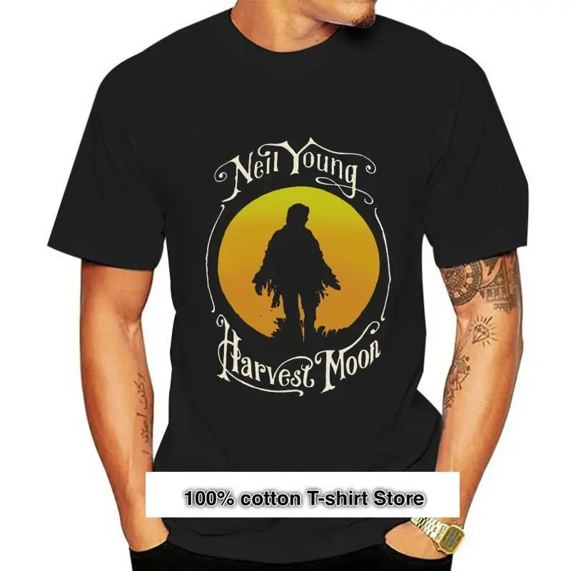 Camiseta de Quinn Young, Camiseta con estampado de la luna de la Young Harvest
Camiseta de Quinn Young, Camiseta con estampado de la luna de la Young Harvest