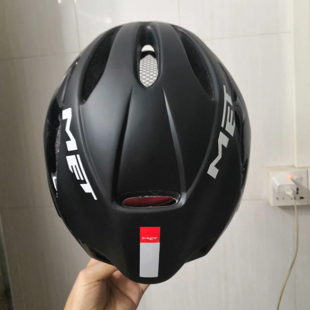 New Cycling Helmet Mountain Bike Helmet Ultralight Safety Bicycle Helmet Windproof Riding Helmet Casco Ciclismo Casco Bicicleta
New Cycling Helmet Mountain Bike Helmet Ultralight Safety Bicycle Helmet Windproof Riding Helmet Casco Ciclismo Casco Bicicleta