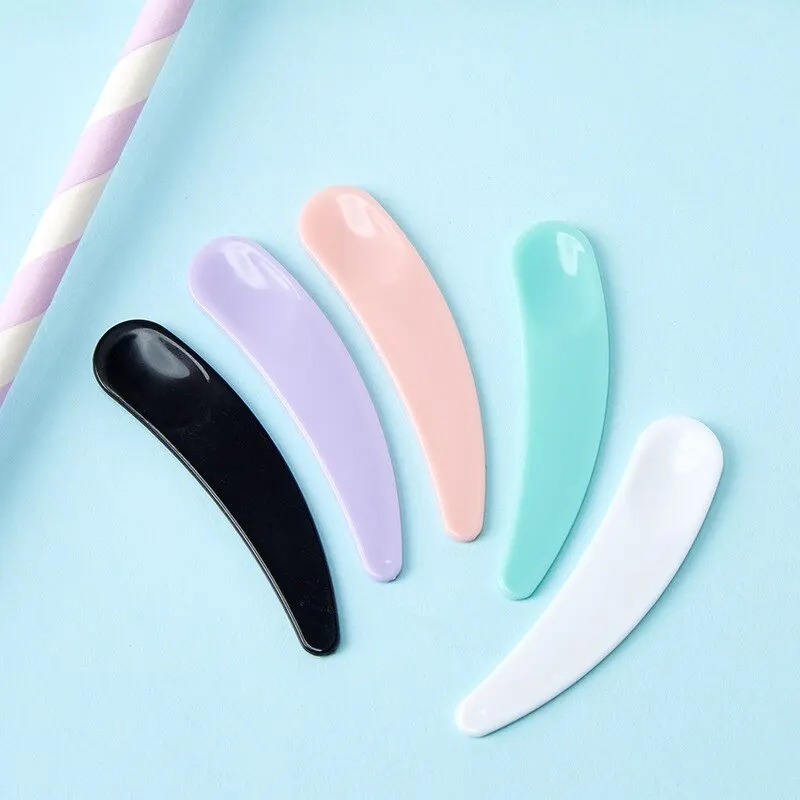 10pcs Makeup Mask Cream Spoons Mini Cosmetics Mixing Spatula Disposable Curved Scoop Face Eye Cream Stick Beauty Tool Kits New
10pcs Makeup Mask Cream Spoons Mini Cosmetics Mixing Spatula Disposable Curved Scoop Face Eye Cream Stick Beauty Tool Kits New