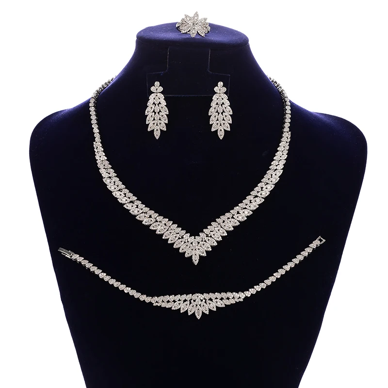 Jewelry Set HADIYANA Necklace Bracelet Ring Earrings Fashion Theme Party Set CN1830 New Year Gift
Jewelry Set HADIYANA Necklace Bracelet Ring Earrings Fashion Theme Party Set CN1830 New Year Gift
