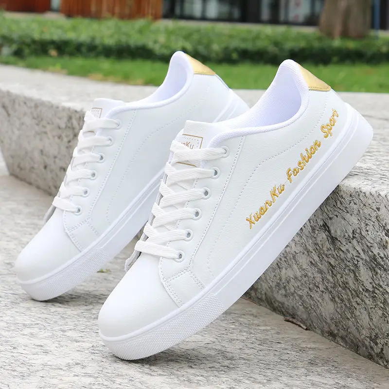 2022 Autumn Men Casual Shoes Board Shoes Light Sports Shoes Tennis Sneaker Soft White Shoes Male Flat Shoes Zapatillas Hombre
2022 Autumn Men Casual Shoes Board Shoes Light Sports Shoes Tennis Sneaker Soft White Shoes Male Flat Shoes Zapatillas Hombre