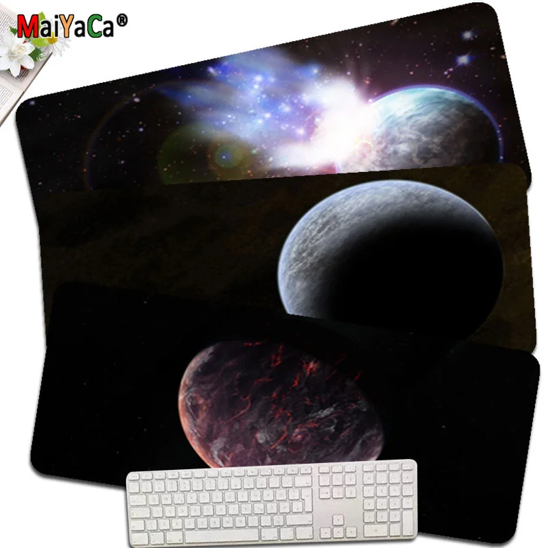 Space Planet Stars 80x30cm XL Lockedge Desktop Desk Mat Kawaii Gaming Accessories Students Writing Pad For Teen Girls Bedroom
Space Planet Stars 80x30cm XL Lockedge Desktop Desk Mat Kawaii Gaming Accessories Students Writing Pad For Teen Girls Bedroom