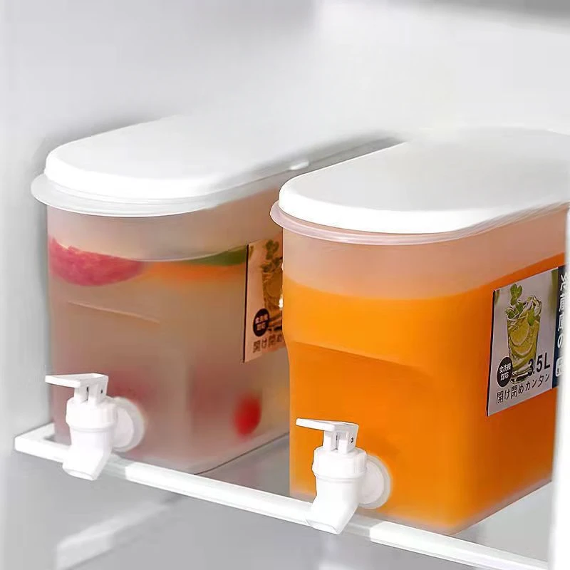 3.5L Large Capacity Curling Bottle with Faucet for Fruit Brewing Tea Bottle Refrigerator for Cold Drinks Essential for Summer
3.5L Large Capacity Curling Bottle with Faucet for Fruit Brewing Tea Bottle Refrigerator for Cold Drinks Essential for Summer