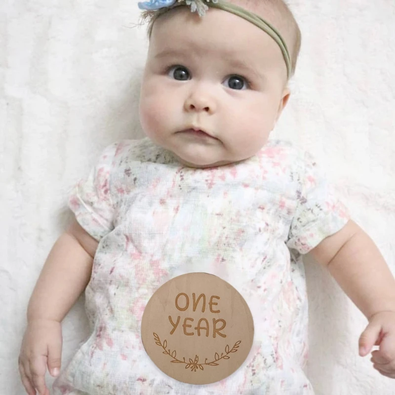 Newborn Monthly Growth Recording Cards Wooden Birth Commemorative Cards Photography Props Toy
Newborn Monthly Growth Recording Cards Wooden Birth Commemorative Cards Photography Props Toy
