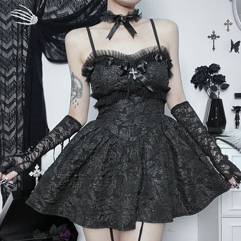 New Fashion Goth Darkness Designed Women Dress Slim Pullover Lace Up Gothic Style Sexy Ladies Suspender Dress For Summer 2023
New Fashion Goth Darkness Designed Women Dress Slim Pullover Lace Up Gothic Style Sexy Ladies Suspender Dress For Summer 2023
