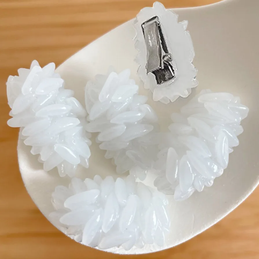 5pcs Funny Simulation Food Rice Hairpin Bangs Clip Barrettes Clothes Brooch Pins Girls Clips Brooches Hairpins hair Accessories
5pcs Funny Simulation Food Rice Hairpin Bangs Clip Barrettes Clothes Brooch Pins Girls Clips Brooches Hairpins hair Accessories