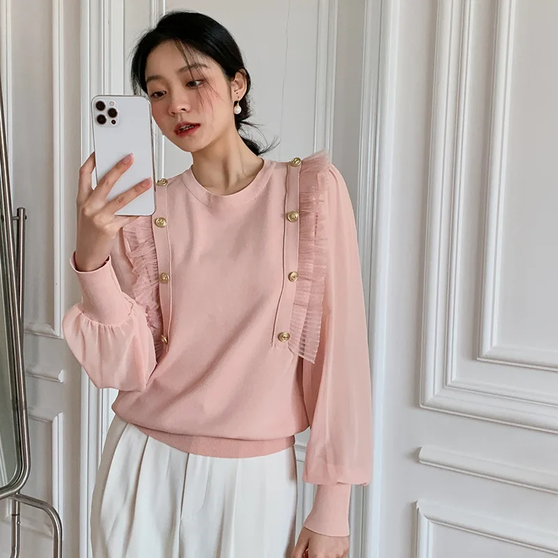 Fashionable Temperament Knitted Sweater 2022 Early Spring New Stitching Glass Yarn Long-sleeved Pullover Slim Sweater Women
Fashionable Temperament Knitted Sweater 2022 Early Spring New Stitching Glass Yarn Long-sleeved Pullover Slim Sweater Women
