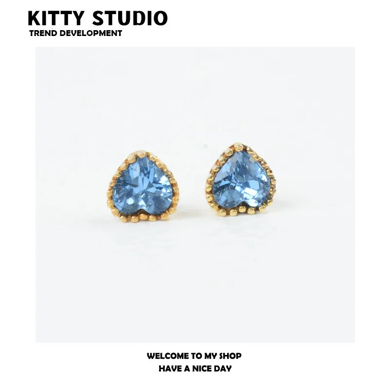 s925 sterling silver earrings female ocean heart blue love earrings all-match simple sweet sexy party jewelry gift
s925 sterling silver earrings female ocean heart blue love earrings all-match simple sweet sexy party jewelry gift