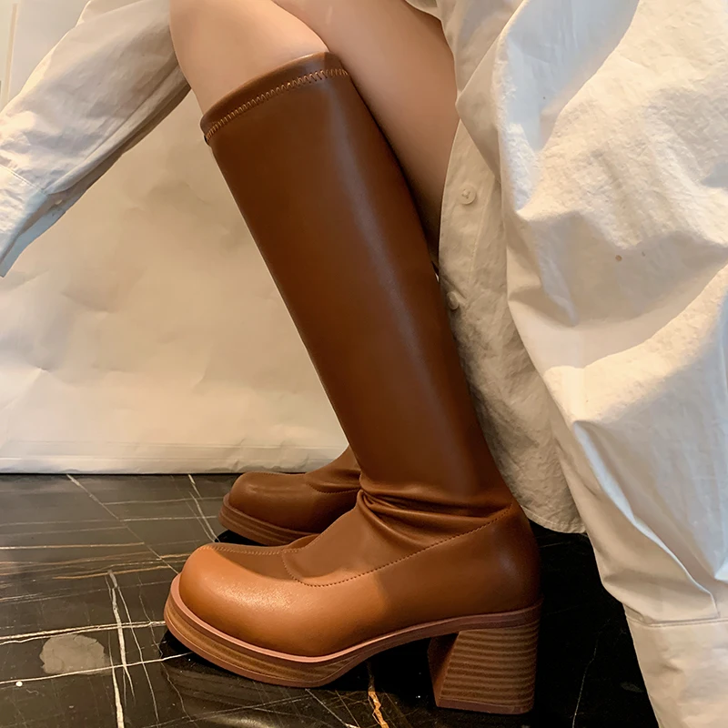 Genuine Leather Sewing Chunky High Heels Women's Boots Black Brown Female Brand New Causal Trend Mid-Calf Boots Zapatillas Mujer
Genuine Leather Sewing Chunky High Heels Women's Boots Black Brown Female Brand New Causal Trend Mid-Calf Boots Zapatillas Mujer