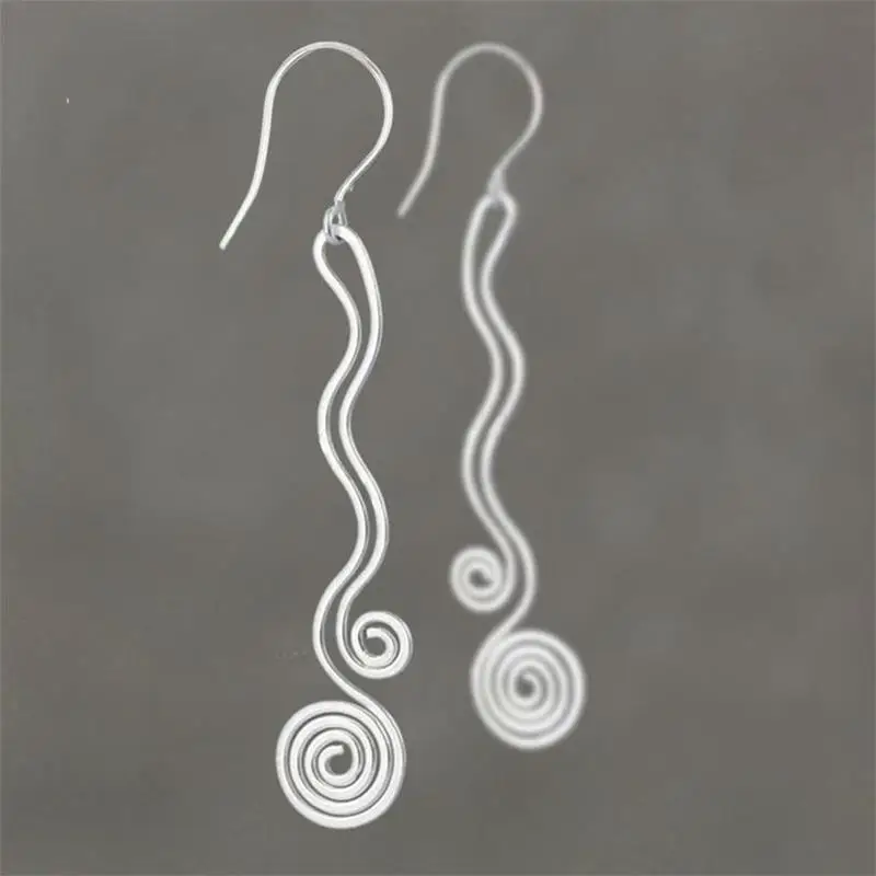 Длинные висячие серьги-капельки на спирали для женщин, простые винтажные женские серьги для вечеринок и свадеб, Модная бижутерия, подарок д... 
Длинные висячие серьги-капельки на спирали для женщин, простые винтажные женские серьги для вечеринок и свадеб, Модная бижутерия, подарок д...
