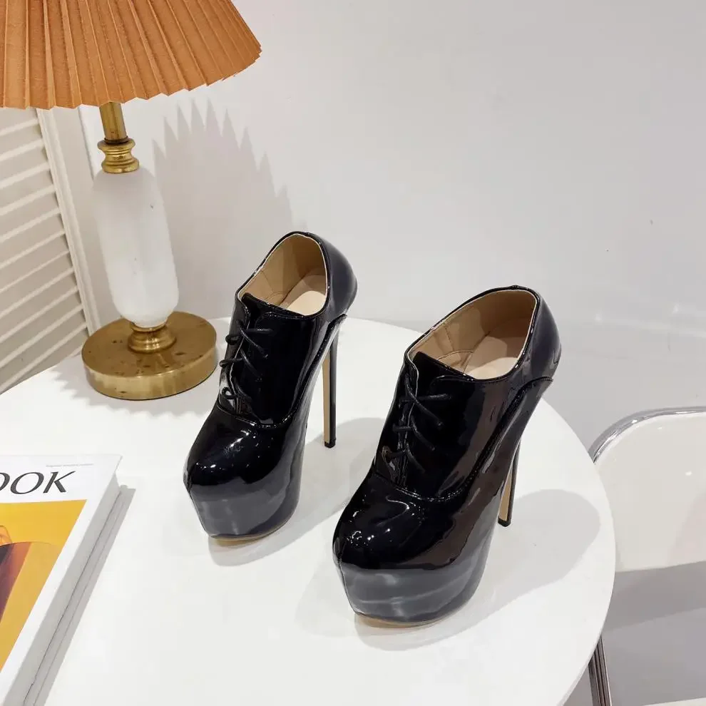 SpringandAutumn Fashion Patent Leather Platform Pumps Women Cross Lace Up Round Toe Extreme High Heels Stripper Pole Dance Shoes
SpringandAutumn Fashion Patent Leather Platform Pumps Women Cross Lace Up Round Toe Extreme High Heels Stripper Pole Dance Shoes