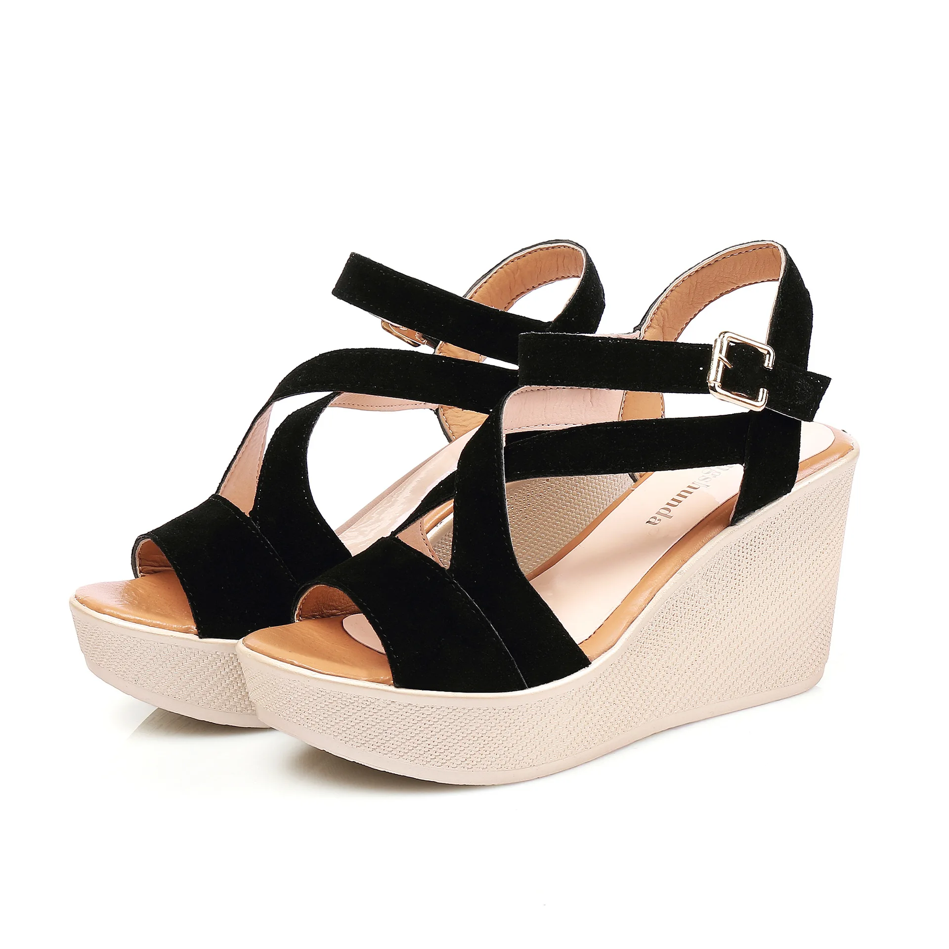 2022 New Women Ladies Women Fish Mouth Non-slip Platform Slope High Heels Sandals Buckle Strap Sandals Outdoor Style for Women
2022 New Women Ladies Women Fish Mouth Non-slip Platform Slope High Heels Sandals Buckle Strap Sandals Outdoor Style for Women