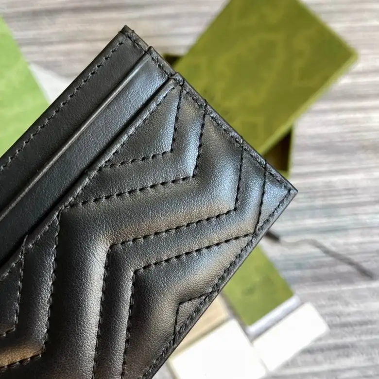 new short unisex wallet with multi-card, multi-color and high quality leather short wallet
new short unisex wallet with multi-card, multi-color and high quality leather short wallet