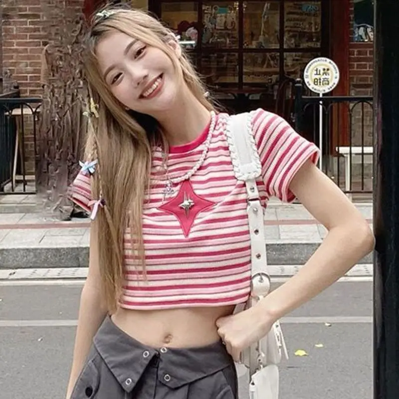 Hikigawa Chic Fashion Women Streetwear Y2k Stars Patchwork Stripe Short Sleeve T-Shirts Summer Casual Slim Crop Tops Mujer
Hikigawa Chic Fashion Women Streetwear Y2k Stars Patchwork Stripe Short Sleeve T-Shirts Summer Casual Slim Crop Tops Mujer