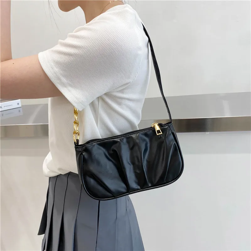 New Vintage Women Pleated Thick Chain Shoulder Underarm Bag Casual All-match Lady Small Handbag Purse Pure Color Square Bags
New Vintage Women Pleated Thick Chain Shoulder Underarm Bag Casual All-match Lady Small Handbag Purse Pure Color Square Bags