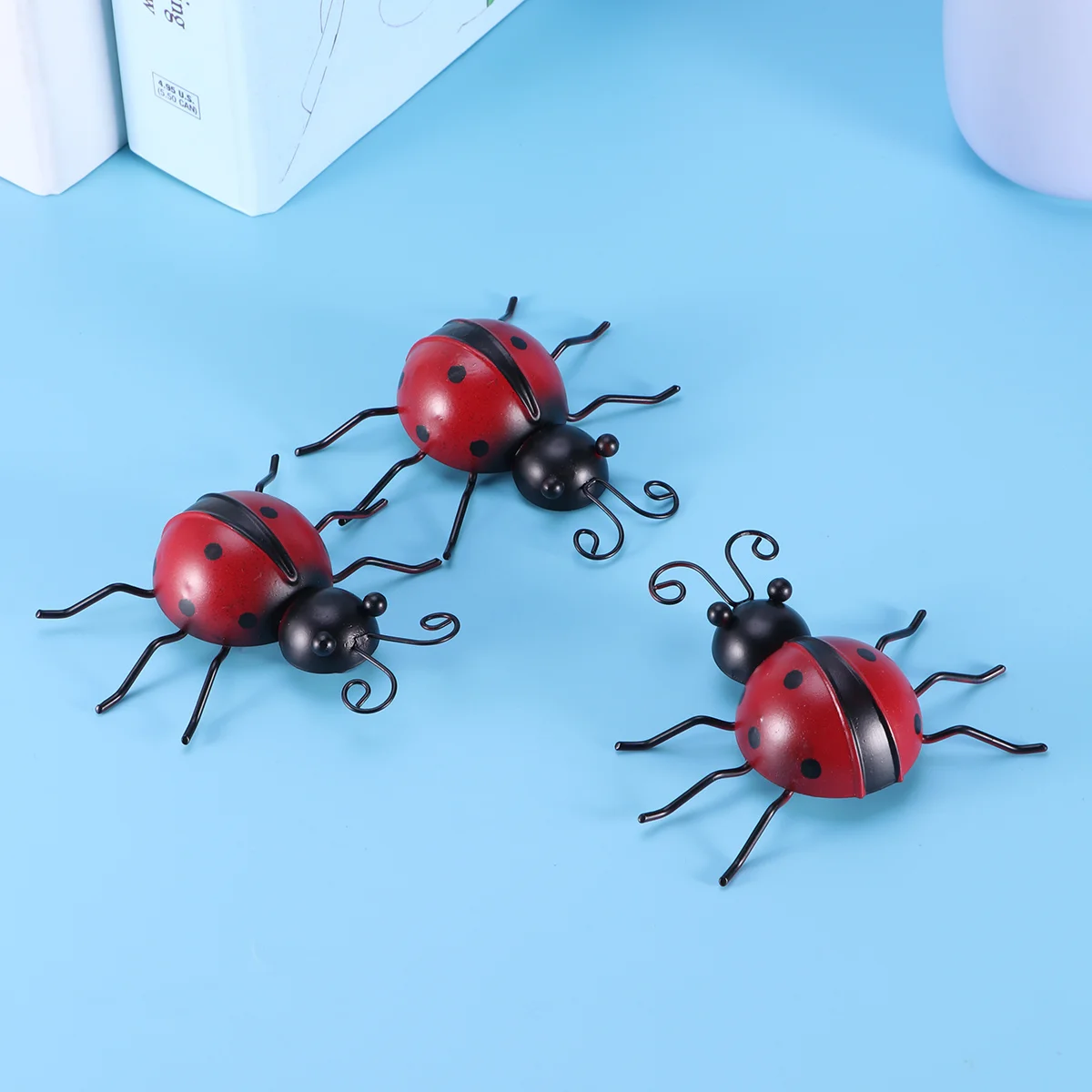 3PCS Metal Ladybug Lady Bugs Statues Outdoor Wall Decor Garden Wall Ladybug 3d Sculpture Decoration Wall Ladybug Crafts
3PCS Metal Ladybug Lady Bugs Statues Outdoor Wall Decor Garden Wall Ladybug 3d Sculpture Decoration Wall Ladybug Crafts