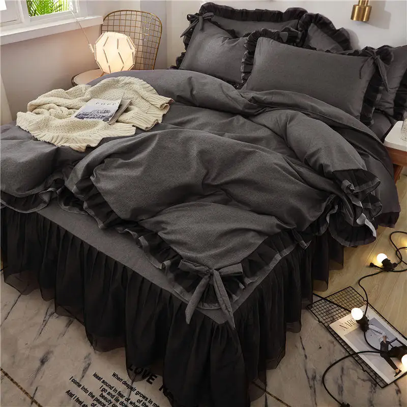Explosive Lace Bedding Set Sexy Wind Bed Skirt Duvet Cover Pillowcase Couple Suitable for Family 220*240 Double Bed
Explosive Lace Bedding Set Sexy Wind Bed Skirt Duvet Cover Pillowcase Couple Suitable for Family 220*240 Double Bed