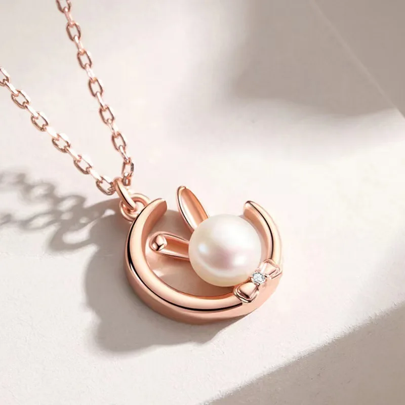 New Pearl Necklace for Women Sweet Girl 2023 Zodiac Year Rabbit Pendant Animal Clavicle Chain Female Birthday Gift
New Pearl Necklace for Women Sweet Girl 2023 Zodiac Year Rabbit Pendant Animal Clavicle Chain Female Birthday Gift