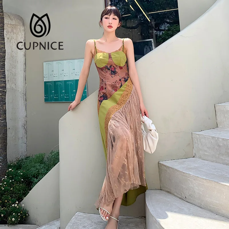 CUPNICE корейская мода ретро элегантное темпераментное платье на бретельках Новинка Летнее маленькое свежее лесное цветочное кружевное празд...
CUPNICE корейская мода ретро элегантное темпераментное платье на бретельках Новинка Летнее маленькое свежее лесное цветочное кружевное празд...