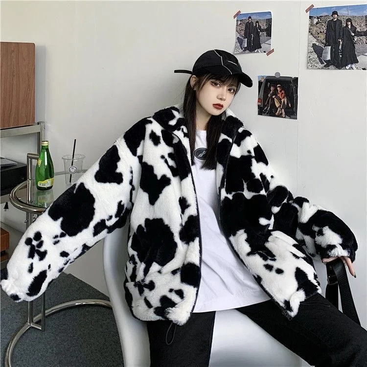 Cow Pattern Winter Cotton-padded Coat Parka Hip Hop Jacket For Women Fleece Warm Outwear Windbreaker Streetwear
Cow Pattern Winter Cotton-padded Coat Parka Hip Hop Jacket For Women Fleece Warm Outwear Windbreaker Streetwear