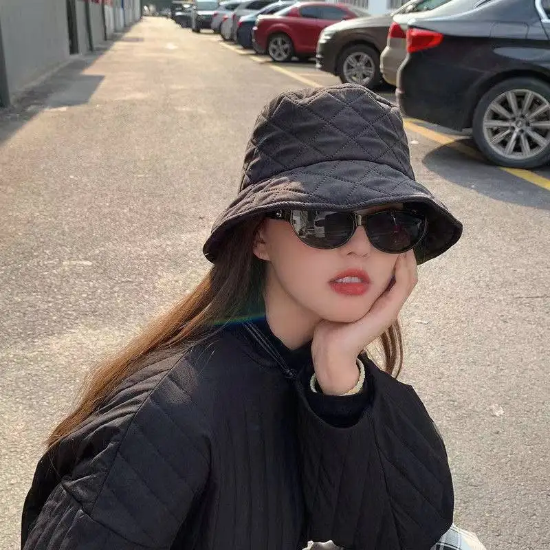 Fashion Women Hat Warm Foldable Bucket Hats Casual Winter PU Leather Plaid Floppy Panama Cap Uv Prevent Sun Hat Fisherman Cap
Fashion Women Hat Warm Foldable Bucket Hats Casual Winter PU Leather Plaid Floppy Panama Cap Uv Prevent Sun Hat Fisherman Cap