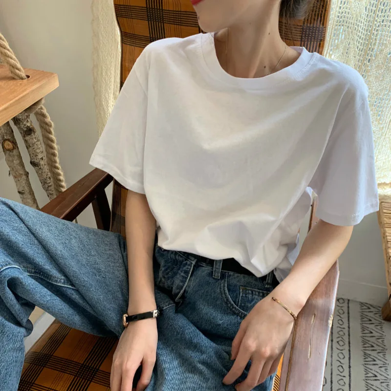 Chic Loose Short Sleeve T-Shirt Women's Basic O-Neck Summer Cotton Tee Shirt Ladies Solid Casual Oversize Tshirt New White Top
Chic Loose Short Sleeve T-Shirt Women's Basic O-Neck Summer Cotton Tee Shirt Ladies Solid Casual Oversize Tshirt New White Top