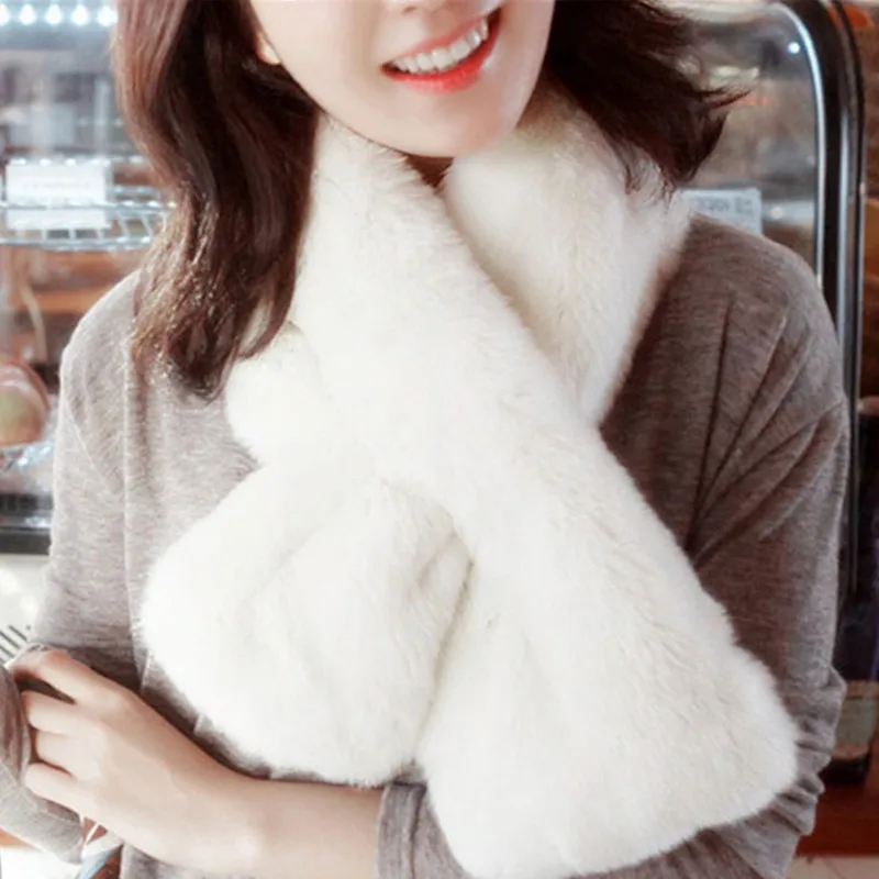 Solid Color Plush Scarf For Women Student Winter Thickened Warm Faux Fur Cross Scarves Cute Girls Soft Scarf Korean Style New
Solid Color Plush Scarf For Women Student Winter Thickened Warm Faux Fur Cross Scarves Cute Girls Soft Scarf Korean Style New