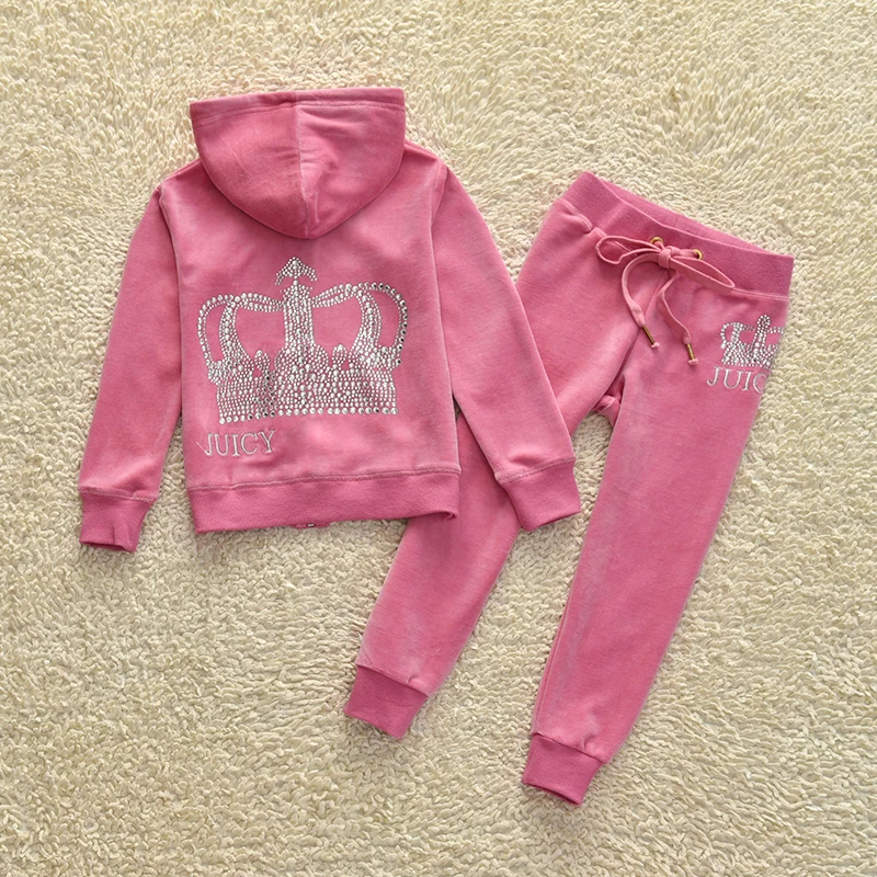2023 Children's Fashion Velvet Suit Girls Spring Children's Sports And Leisure Children's Hooded Sweater
2023 Children's Fashion Velvet Suit Girls Spring Children's Sports And Leisure Children's Hooded Sweater