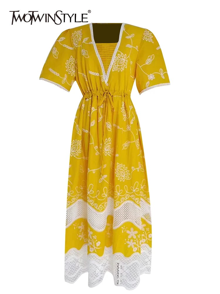 TWOTWINSTYLE Casual Long Dress For Women V Neck Short Sleeve High Waist Patchwork Print Colorblock Midi Dresses Female Summer
TWOTWINSTYLE Casual Long Dress For Women V Neck Short Sleeve High Waist Patchwork Print Colorblock Midi Dresses Female Summer