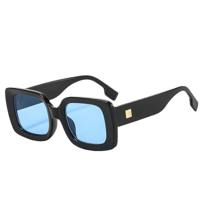 2022 Brand Square Candy Color Sunglasses Fashion Men Retro Green Red Glasses Ladies Travel Style UV400 Glasses
2022 Brand Square Candy Color Sunglasses Fashion Men Retro Green Red Glasses Ladies Travel Style UV400 Glasses