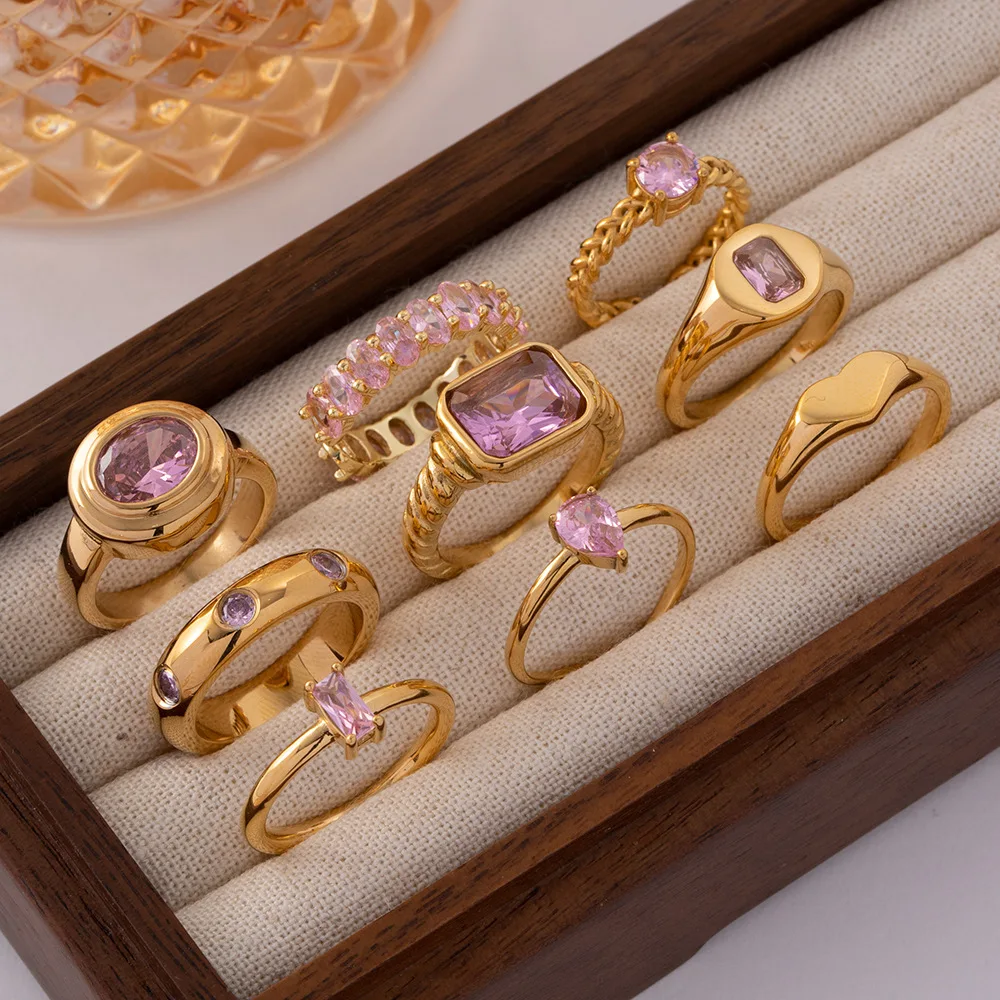 Latest Fashion Chocker Pink Zirconia Square Heart Shaped Women's Ring In Stainless Steel With18kGold-Plated
Latest Fashion Chocker Pink Zirconia Square Heart Shaped Women's Ring In Stainless Steel With18kGold-Plated