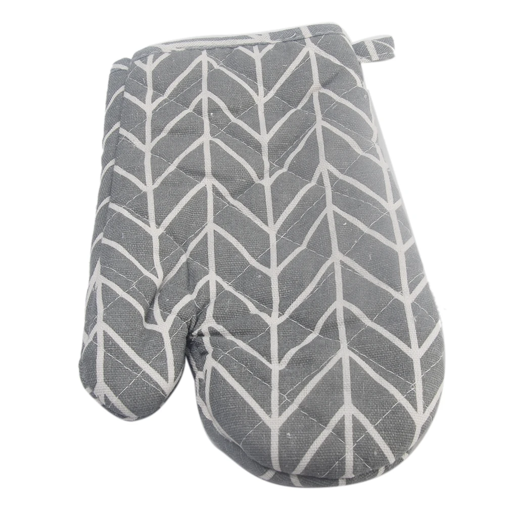 Kitchen Cooking Microwave Oven Mitt Insulated Non-slip Pot Holder Cooking Glove
Kitchen Cooking Microwave Oven Mitt Insulated Non-slip Pot Holder Cooking Glove