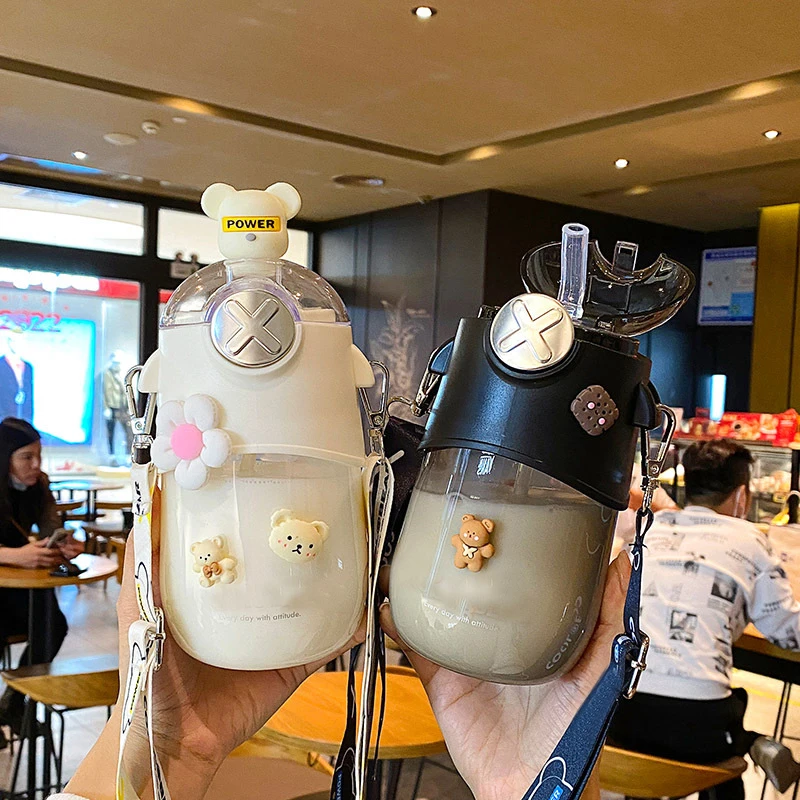 630ml Fashion Cute Plastic Straw Bottle Water Cup Female New High-Value Violent Bear Outdoor Travel Milk Tea Cup Student Summer
630ml Fashion Cute Plastic Straw Bottle Water Cup Female New High-Value Violent Bear Outdoor Travel Milk Tea Cup Student Summer