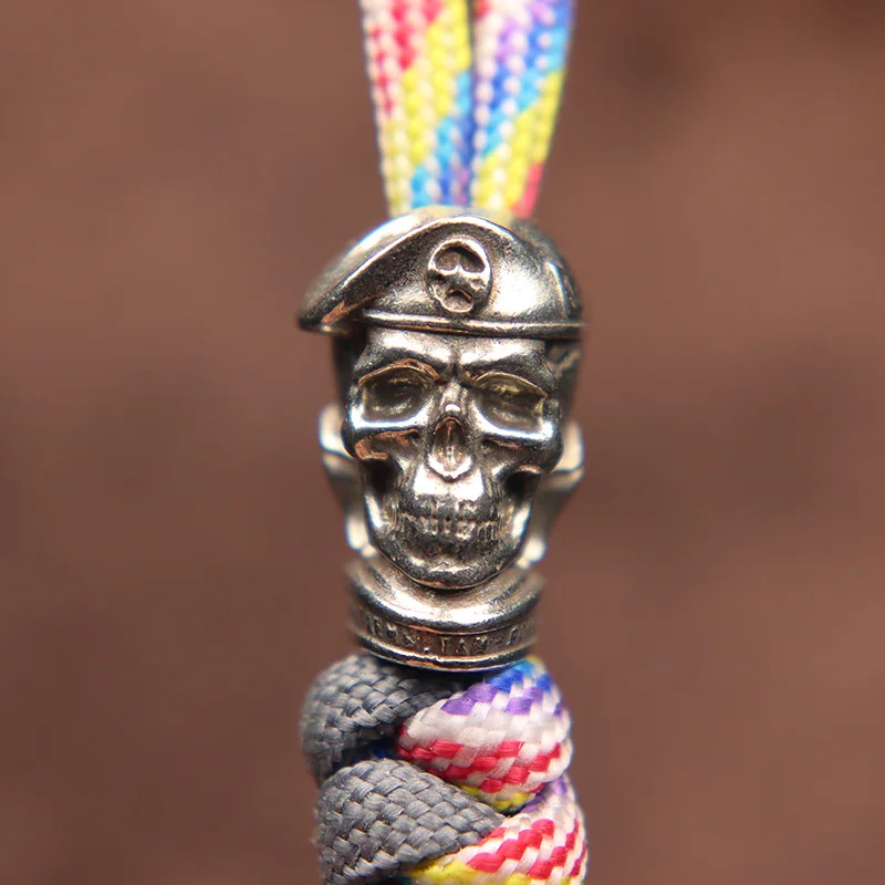 Латунные береты с русским черепом, солдатиком, пентаграммой, EDC, нож, бисер, шнурок, подвеска, ювелирные изделия, панк, ретро, Паракорд, DIY брас...
Латунные береты с русским черепом, солдатиком, пентаграммой, EDC, нож, бисер, шнурок, подвеска, ювелирные изделия, панк, ретро, Паракорд, DIY брас...