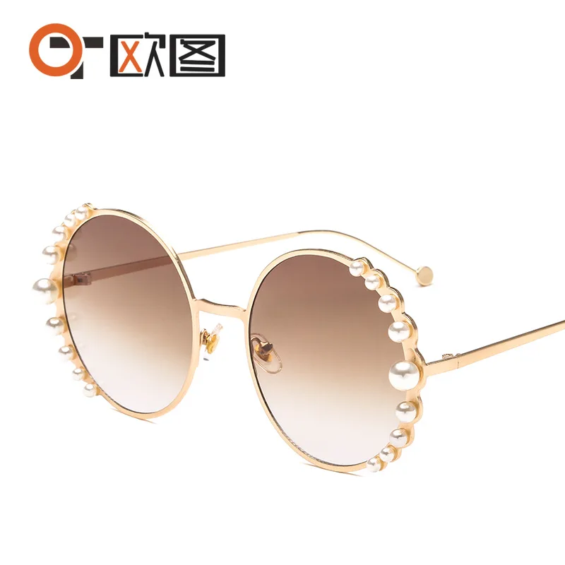 Round framed pearl sunglasses European and American fashion trend women's sunglasses metal Sunglasses
Round framed pearl sunglasses European and American fashion trend women's sunglasses metal Sunglasses