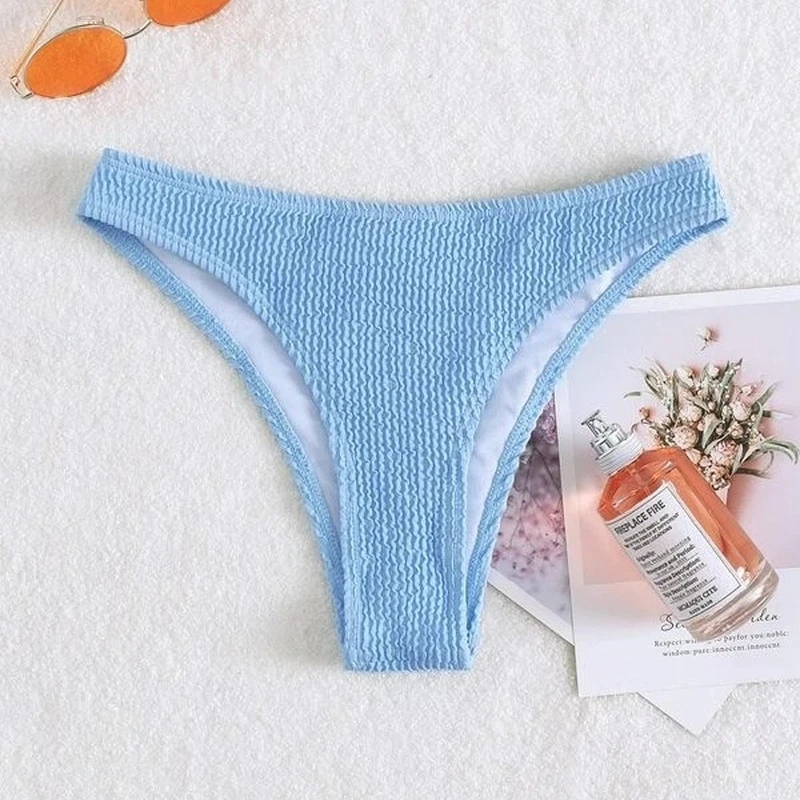 2022 Sportswear & Accessories European and American New Solid Color Sexy Women's Split Bikini Swimming Trunks V-shaped Pants
2022 Sportswear & Accessories European and American New Solid Color Sexy Women's Split Bikini Swimming Trunks V-shaped Pants