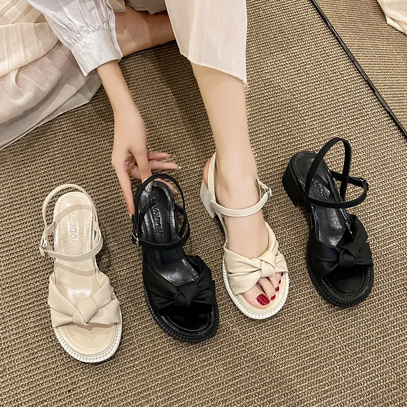 2022 Summer Black Platform Sandals Clear Heels Med All-Match Sale Of Women's Shoes Suit Female Beige Espadrilles Fashion Block M
2022 Summer Black Platform Sandals Clear Heels Med All-Match Sale Of Women's Shoes Suit Female Beige Espadrilles Fashion Block M